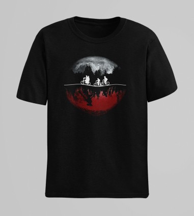 STRANGER THINGS - Moon & Hell